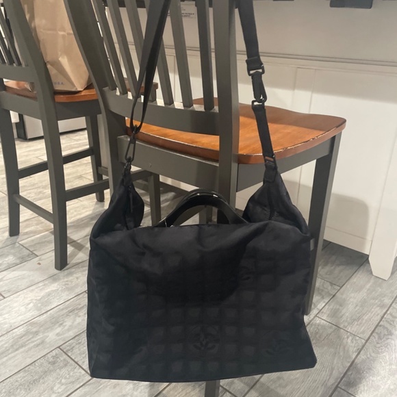 Chanel vintage travel ligne duffle bag